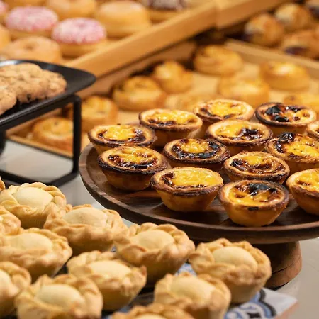 Nh 컬렉션 리스보아 리베르다드 4*