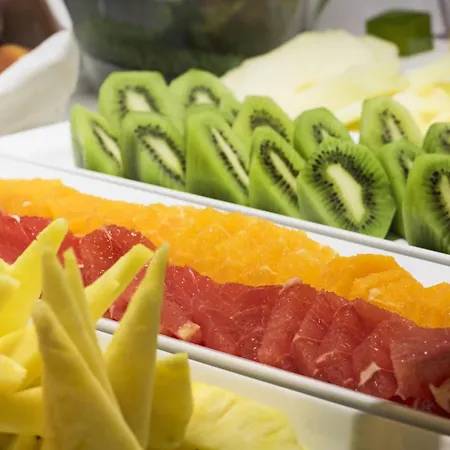 Nh Collection Liberdade מלון 4*