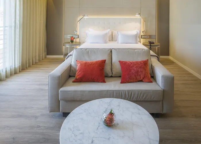 Nh Collection Liberdade Готель 4*