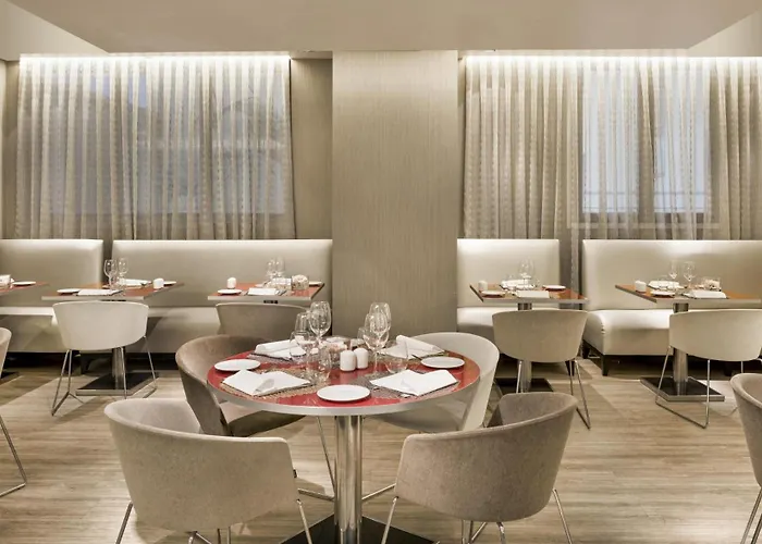 Nh Collection Liberdade Готель