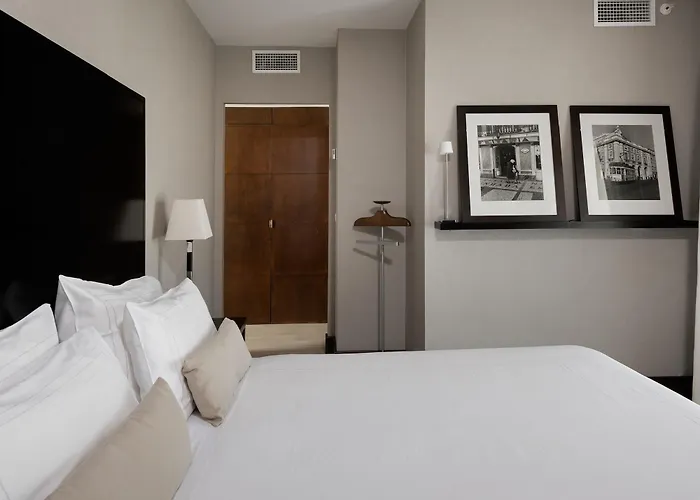 Nh Collection Liberdade Готель 4*